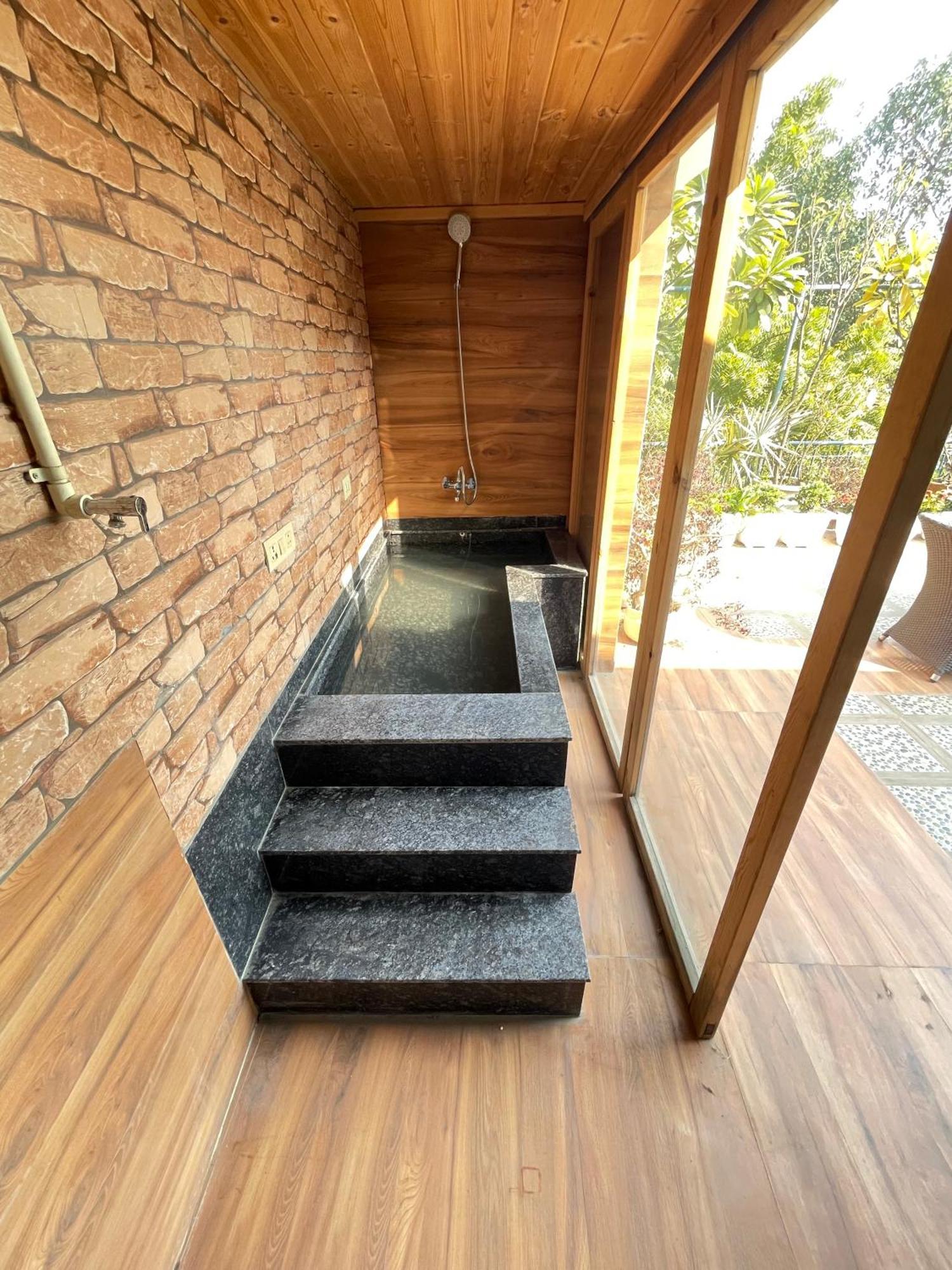 Avanti Tenantry-Luxurious Service Apartments Neu-Delhi Exterior foto