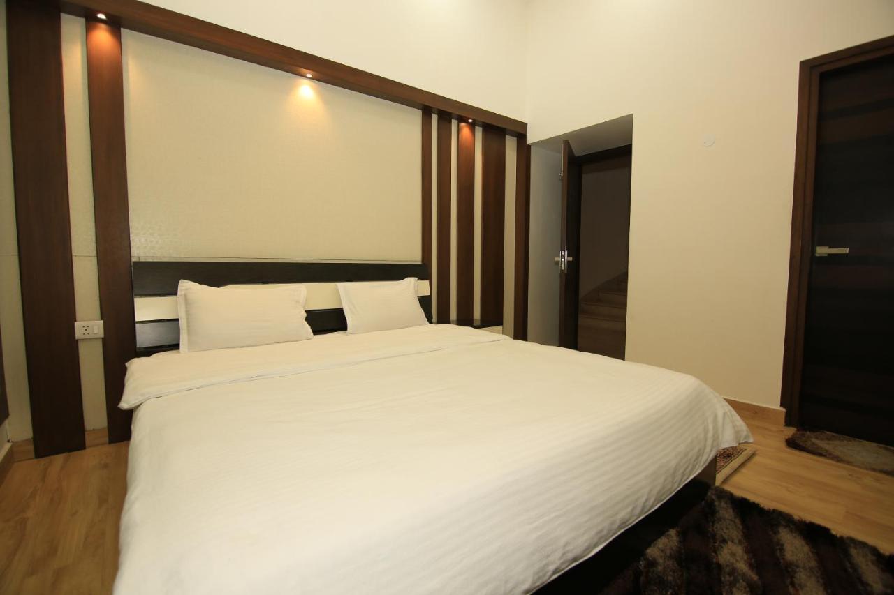 Avanti Tenantry-Luxurious Service Apartments Neu-Delhi Exterior foto