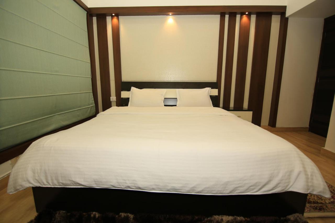 Avanti Tenantry-Luxurious Service Apartments Neu-Delhi Exterior foto
